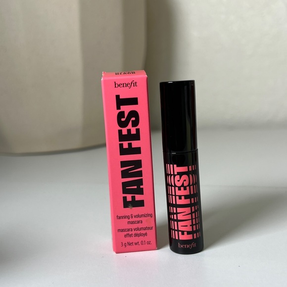 Benefit Cosmetics Mascara Mini Bundle - Picture 3 of 5